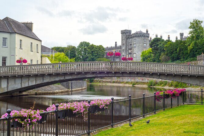 Kilkenny Romance: Private Tour with Professional Guide - St. Canice’s Cathedral and the Round Tower: Gothic Views You Can Climb