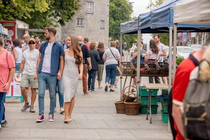 Kilkenny Romance: Private Tour with Professional Guide - Kilkenny Castle Outside Visit: Romance Meets the World-Famous Courtyard Look