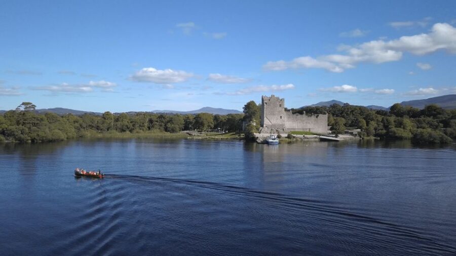 Killarney: Lakes of Killarney Boat Tour with Transfer - Key highlights to know before you go