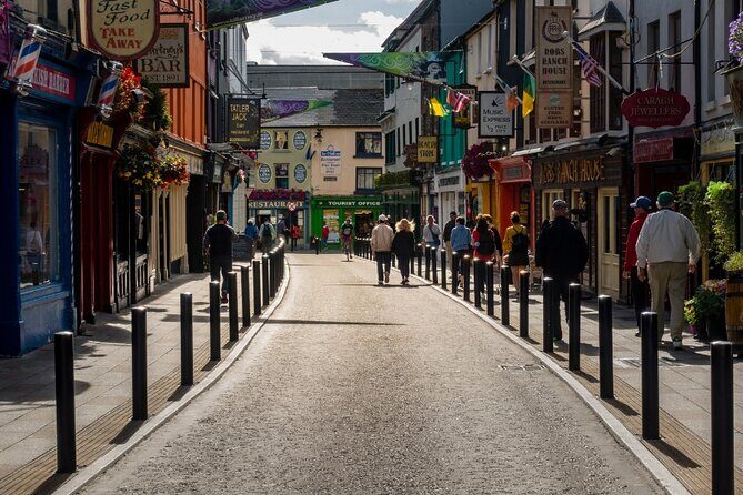 Killarney: Private transfer to & from Dublin | Premium Cars - How Your Dublin-to-Killarney Arrival Feels: Ready to Start, Not Rushed