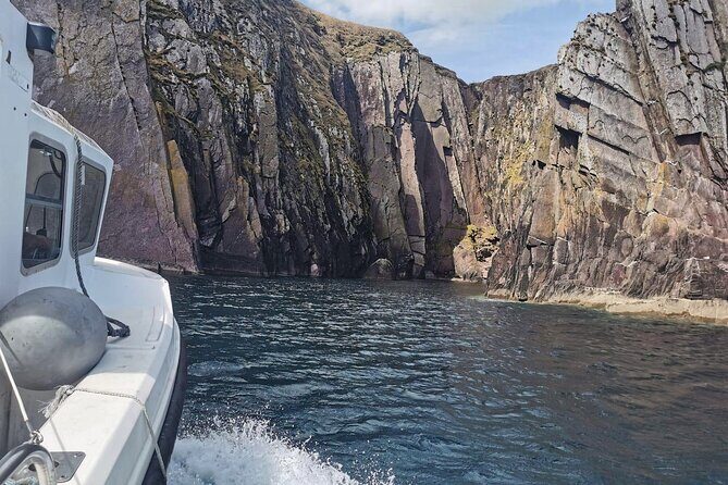 Private 1-Hour Guided Boat Tour in Dingle Peninsula - The Weather Reality: Why This Tour Needs Good Conditions