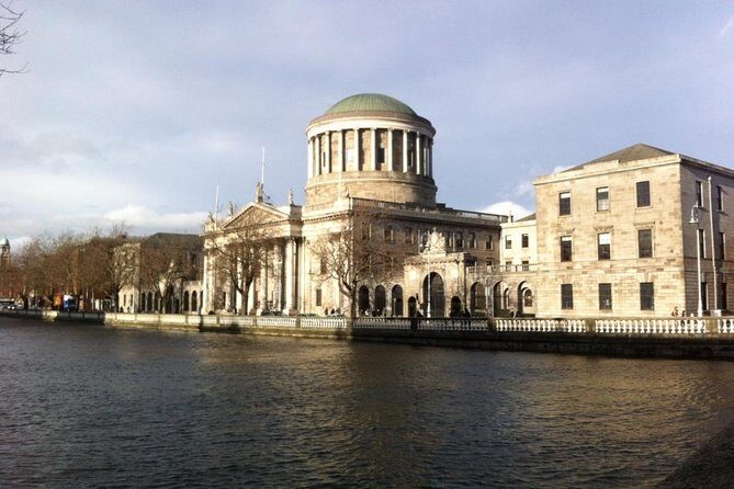 Private Driver Guided Tour of Dublin - Stop 1: Saint Patrick’s Cathedral in 30 minutes