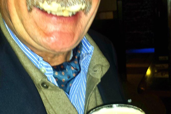 Private Dublin Pub Odyssey: Storytelling, and Pub Culture - Stop 1: Stag’s Head Dublin and the Guinness technique you can use again