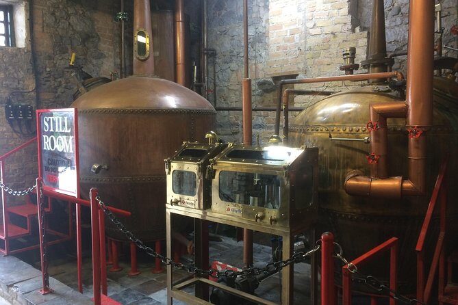 Private Full Day Whiskey Tour from Dublin with Tullamore D.E.W. - What to Bring and How to Taste Without Regretting It Later