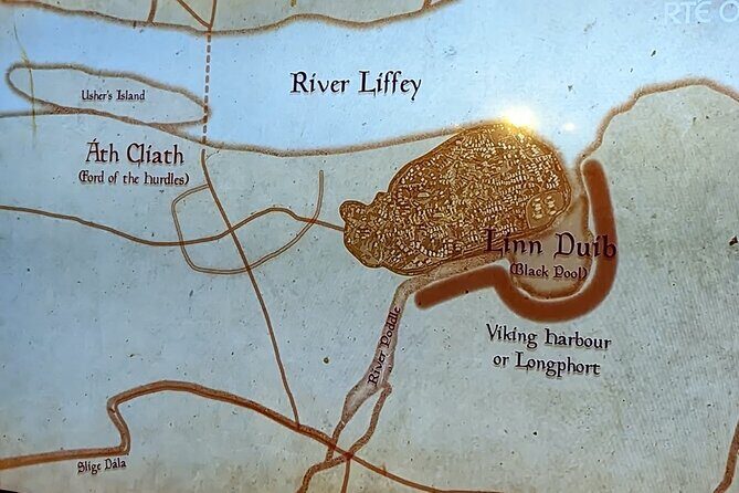 Private Guided Walking Tour in Dublin - Essex Gate and Wood Quay: Viking traces you can stand in front of