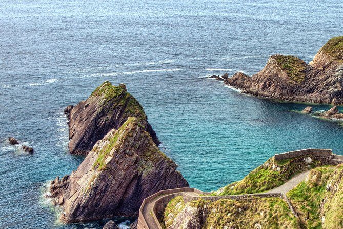 Private Tour: Dingle Peninsula from Kerry. Waterville, Tralee etc - Stop 4: The Blasket Centre for context, audio-visual style, plus a reset