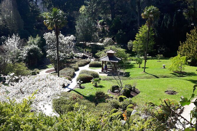 Private Tour of Glendalough and Powerscourt Gardens, (1-7 ppl) - Powerscourt House area: shops and cafés for a breather