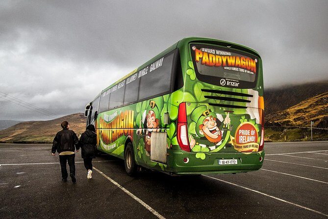 Ring of Kerry Day Tour from Killarney: Including Killarney National Park - Sneem’s two squares and the bridge over Kenmare Bay currents
