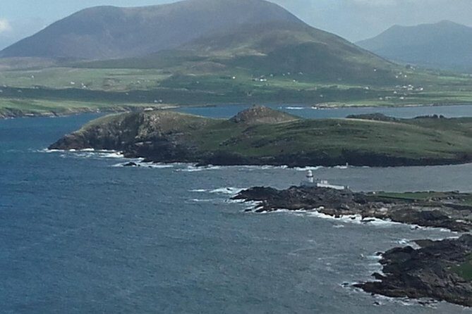 Ring of Kerry & Skellig Ring - Private Mini Bus Tour - Hotel Pickup in Killarney: Comfort Starts Before the Van Moves