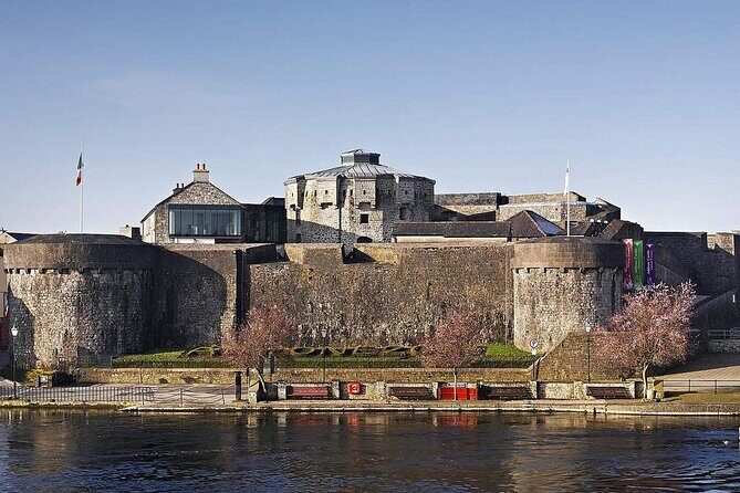 Sean's Bar, Athlone Castle and Clonmacnoise Monastery - Clonony Castle Photo Stop: Henry VIII’s Web, Even If You Don’t Go In