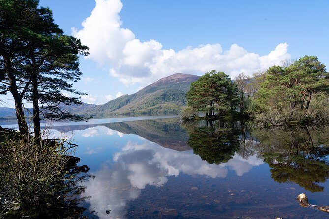 Self-Guided Bike Tour of Killarney National Park, Muckross Gardens & Waterfall - Stop 4: Muckross Traditional Farms—how daily life worked