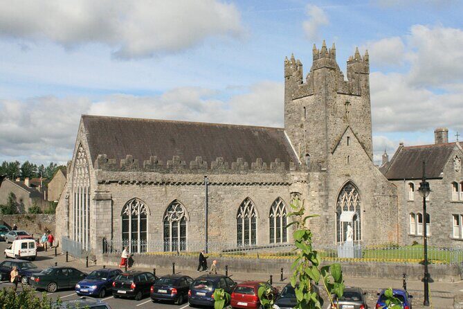Semi Private tour Rock of Cashel - Cahir castle & Kilkenny - Group size, guide style, and what you should expect on narration