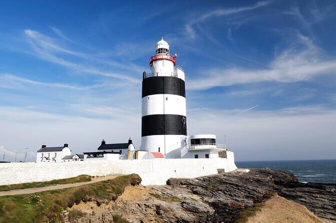 Skip the Line: Hook Lighthouse Entrance Ticket and Guided Tour - Quick hits before you book
