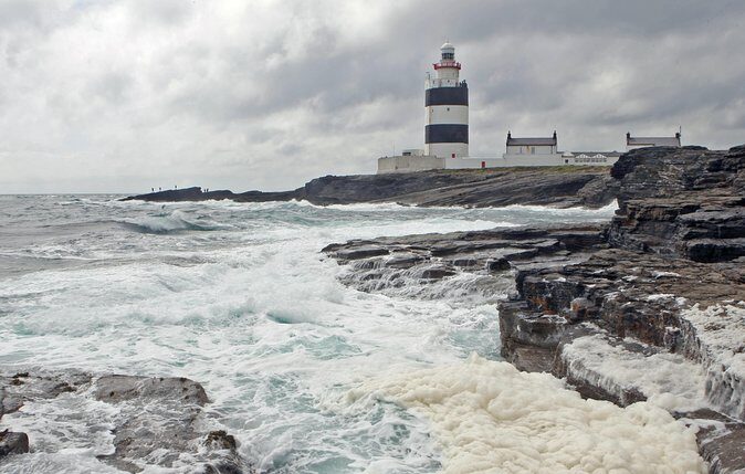 Skip the Line: Hook Lighthouse Entrance Ticket and Guided Tour - Hook Lighthouse: why this climb is more than a photo stop