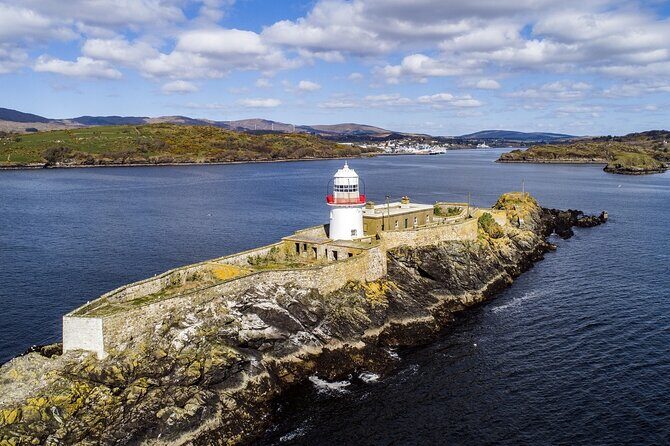 Slieve League cliffs cruise. Donegal. Guided. 1 ¾ hours. - The route: lighthouses, beaches, and named Donegal headlands