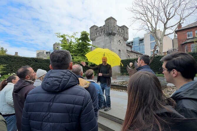 Small Group Bucket List Sights Walking Tour with a Local Guide - Quick Hits You’ll Care About