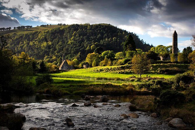 (Small Group) Shore Tour from Dublin:Dublin Highlights and Glendalough Day Trip - County Wicklow Drive: Rolling Hills With Big-Movie Energy