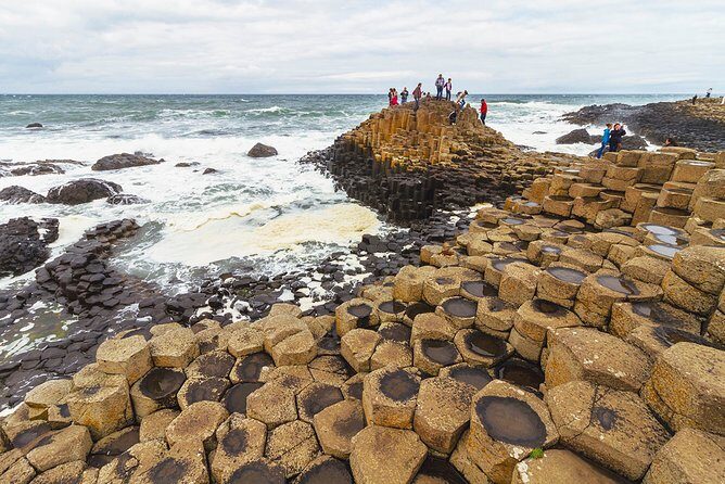 Spanish Belfast And Giants Causeway Tour - Who this tour fits best (and who should think twice)