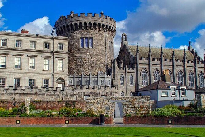 St Patrick's Cathedral, Book of Kells and Dublin Castle Tour - Who Should Book This Tour