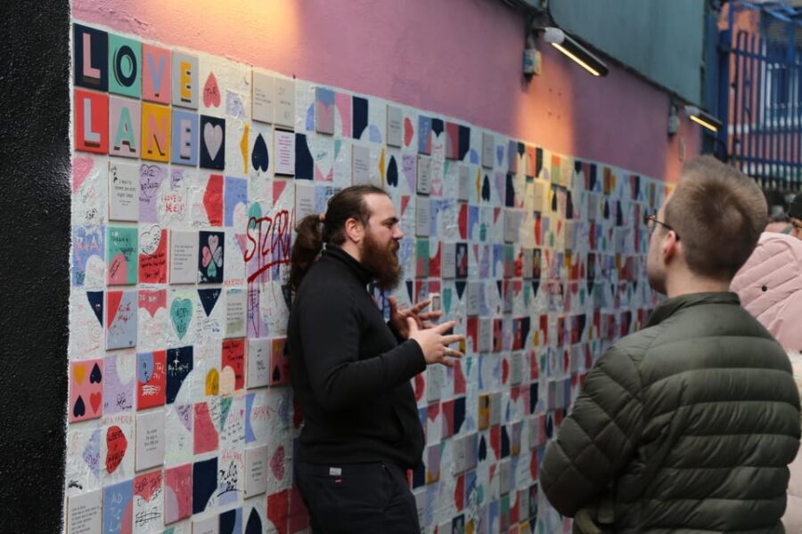 Street Art Walking Tour - Crampton Court: the finish line and a chance to support artists