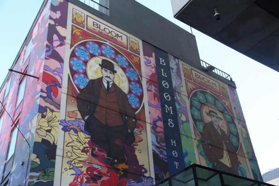 Street Art Walking Tour - Abbey Court Hostel: finding art in plain sight