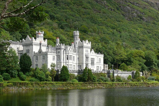 Sustainable Connemara and Galway Bay Rail Tour from Dublin - Who should book this rail-and-coach Connemara day trip