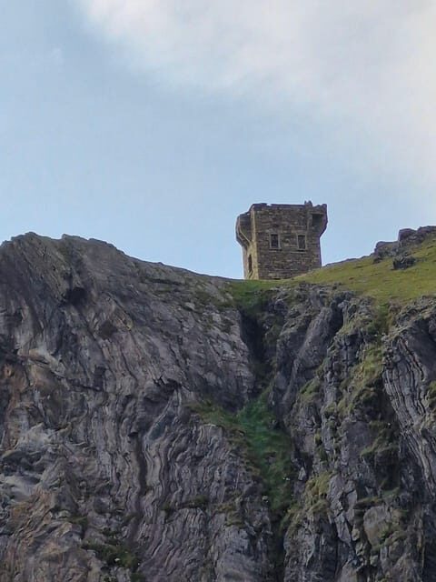 Teresa's slieve league tour - Tea and a calm finish back at the centre