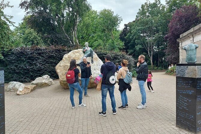 The Dublin Private Walking Tour - Molly Malone to Grafton Street: Fun History on Foot