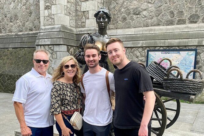 The Dublin Private Walking Tour - The Great Famine Memorial and Georgian Government Sites