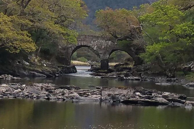 The Meeting of the Waters, Dinis Island, Lakes of Killarney - Old Weir Bridge: Double-Arched Up-Close Views and the Flow You Can Feel