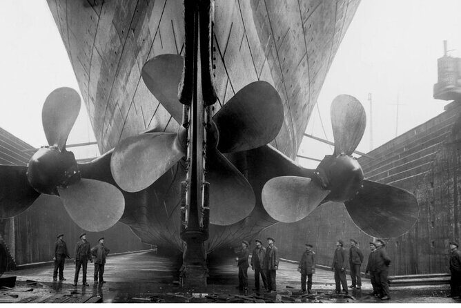 Titanic Exhibit Belfast City Private Chauffeur Tour from Dublin - Dublin to Belfast without the logistics headache