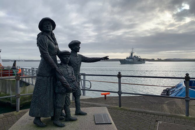 Titanic Trail Guided Walking Tour Cobh - Practical timing: 1 hour, small-group pace, and noisy days