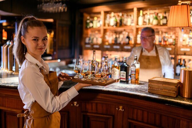Whiskey & Wonders in Killarney - Lakes of Killarney and the quick Ross Castle stroll